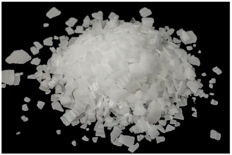 caustic soda flake.jpg