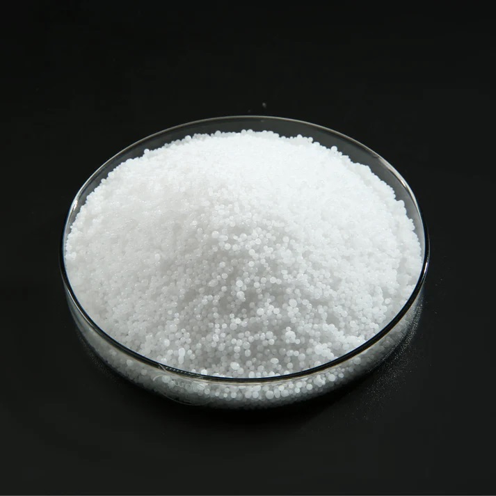 caustic soda pearls.jpg